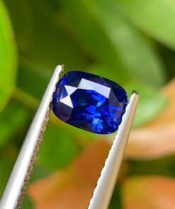 2.12carat royal blue sapphire